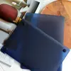 НАКЛАДКА AIR CARBON FIBER CASE ДЛЯ MACBOOK M2 AIR 13.6 (A2681), ЧОРНИЙ