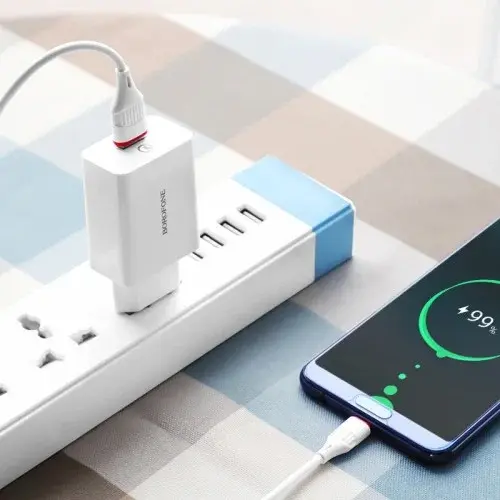MR4_137584 Мережевий зарядний пристрій borofone ba21a long qc3.0 1usb, 3a, 18w, білий BOROFONE