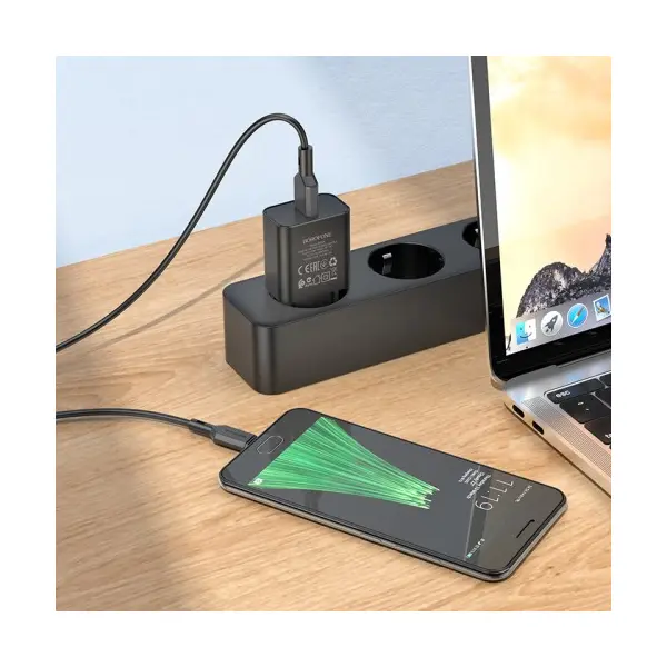 МЕРЕЖЕВИЙ ЗАРЯДНИЙ ПРИСТРІЙ BOROFONE BA72A SPRING 18W, QC3.0, 1USB, ЧОРНИЙ