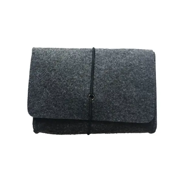 ЧОХОЛ-КОНВЕРТ FELT BAG ДЛЯ ЗАРЯДКИ MACBOOK DARK, СІРИЙ
